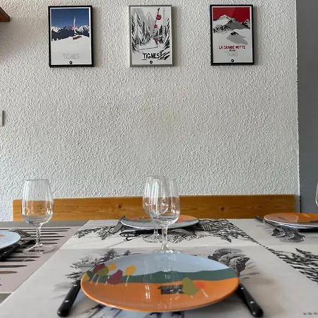 Val Claret - Aux Pieds - Parking Inclus Apartamento